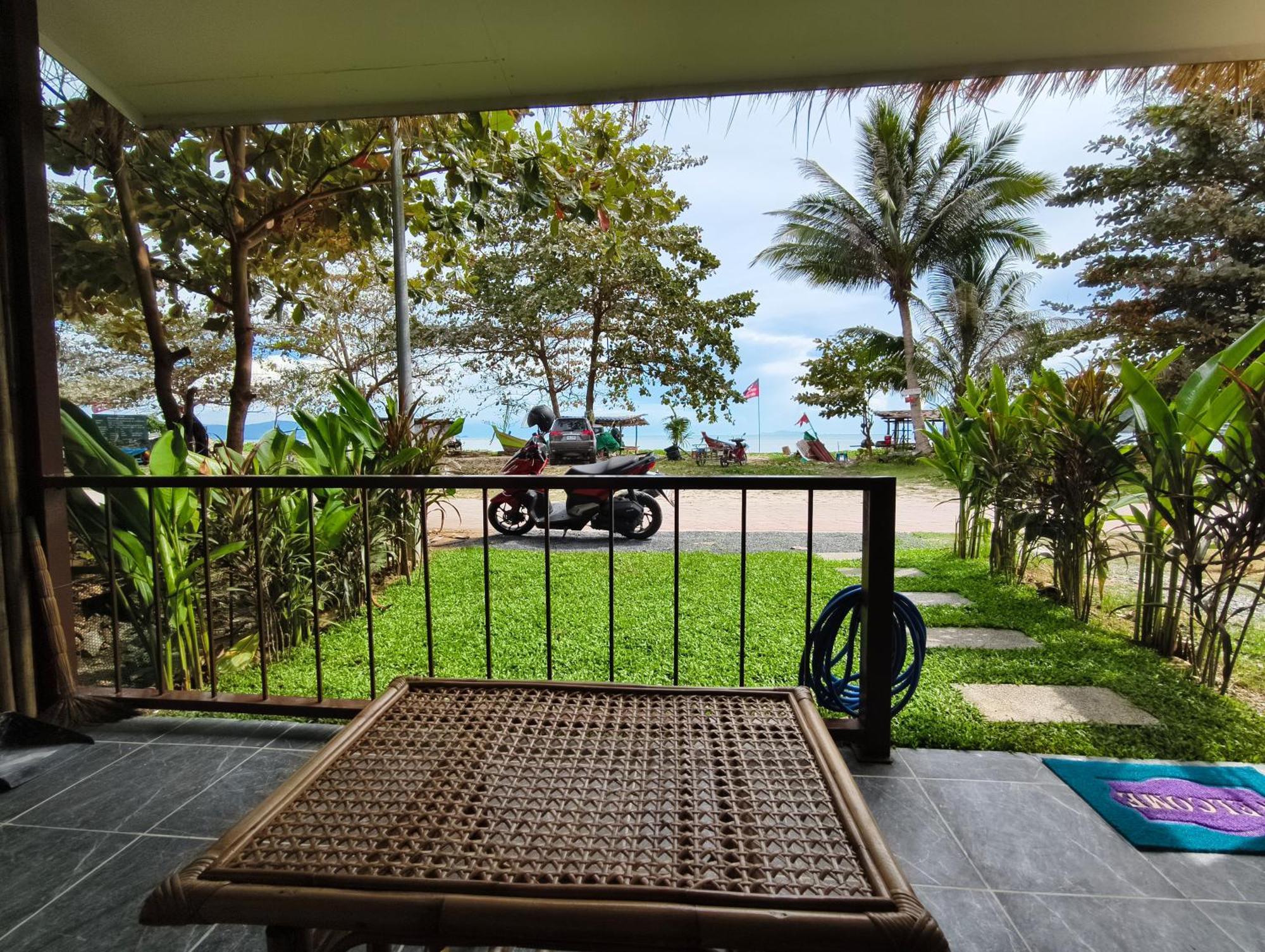 Pavana Boutique & Kite Bungalows Thongsala Exterior photo